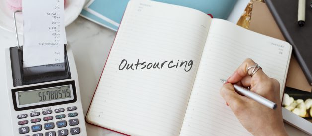 Outsourcing IT dla firm czyli dlaczego warto zdecydować się na takie rozwiązanie